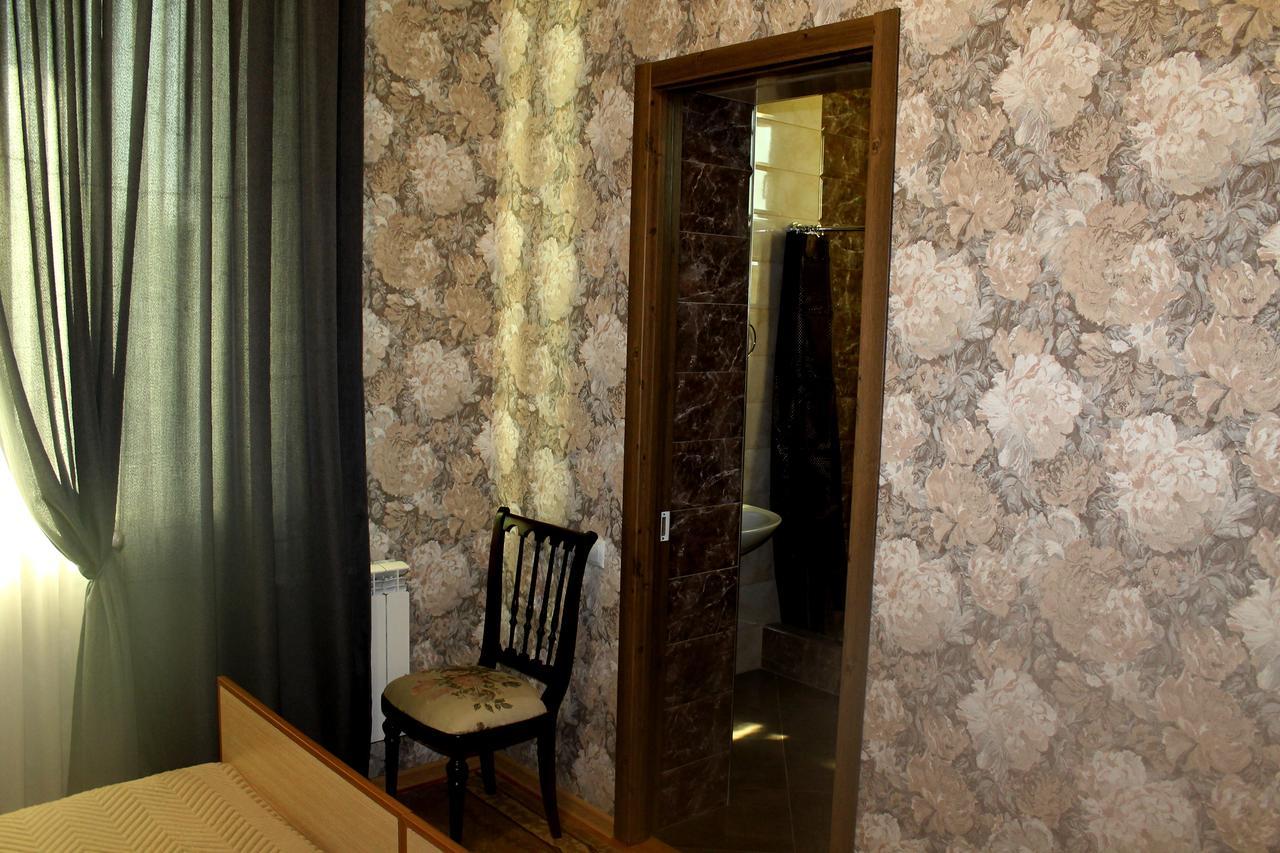 Green Guest House Kutaissi Exterior foto