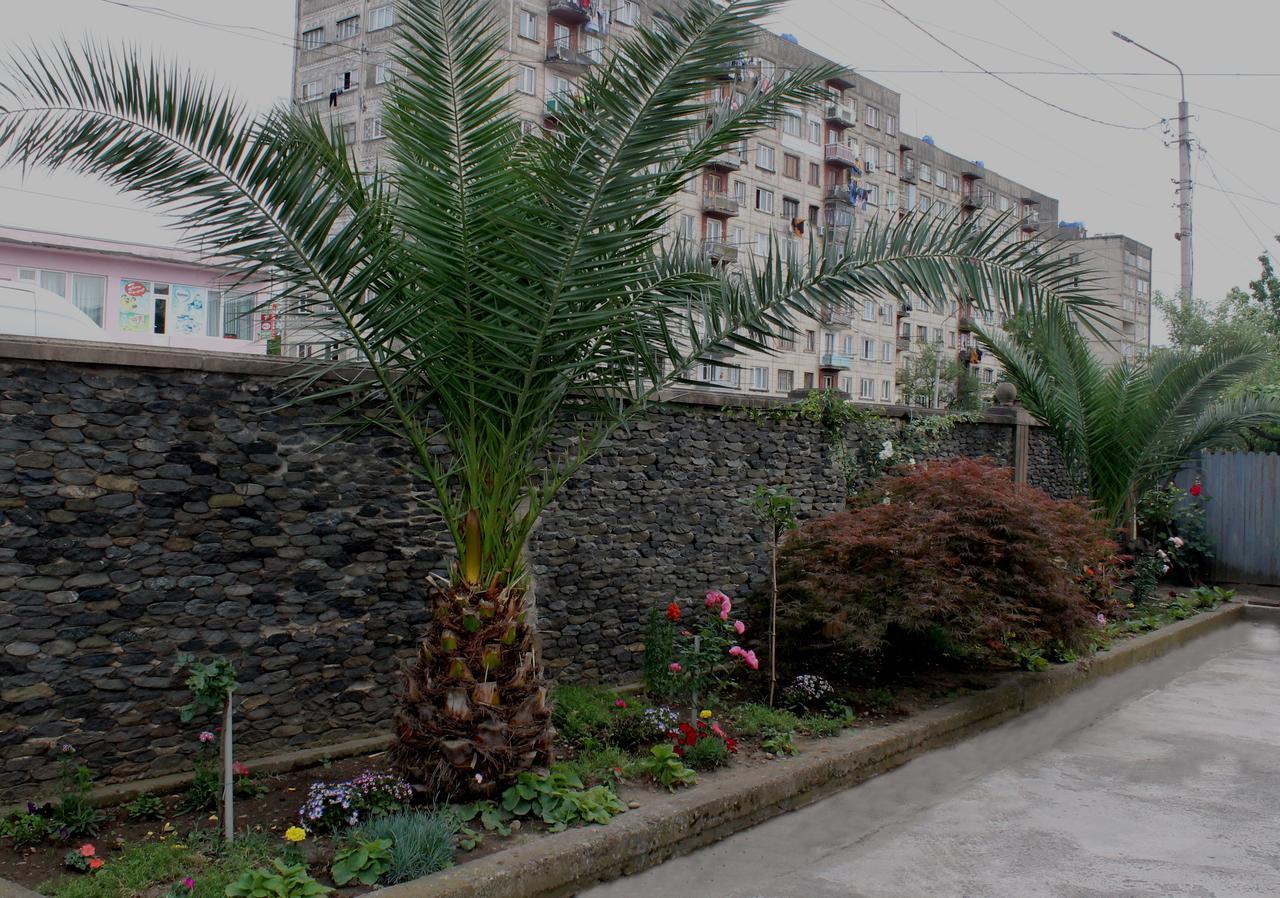 Green Guest House Kutaissi Exterior foto